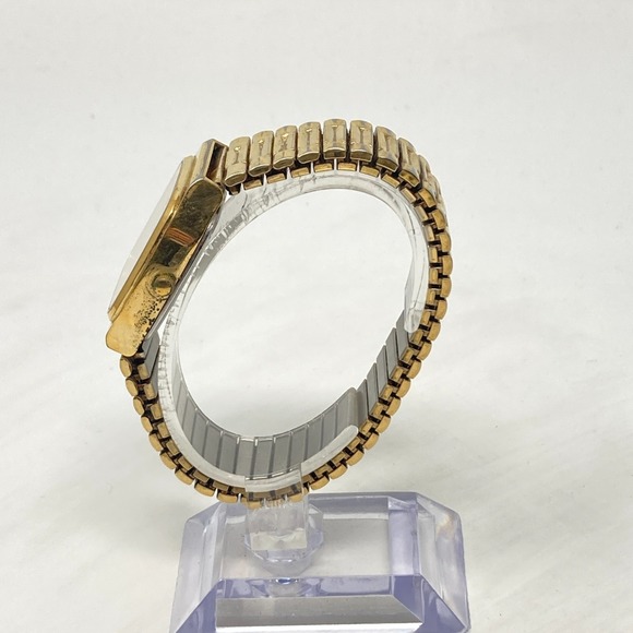 Vtg Armitron Watch Men 30mm Gold Tone Day Date Glitter Stretch Band New Battery - Picture 7 of 15